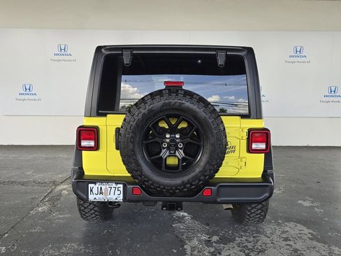Used 2024 Jeep Wrangler Willys image 5