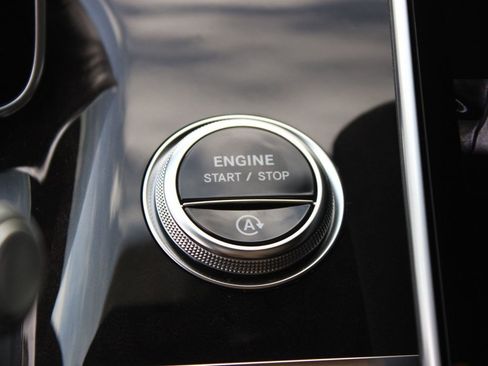 New 2026 Mercedes-Benz S 580 4MATIC Sedan image 17