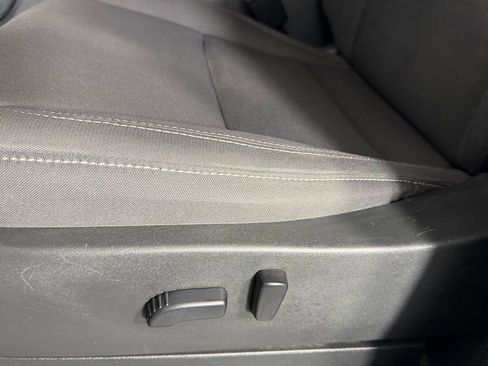 Used 2022 Nissan Frontier SV image 20