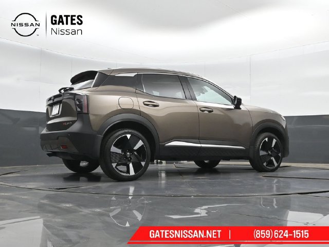 Certified 2026 Nissan Kicks SR w/ SR Premium Package AWD/4WD image 36
