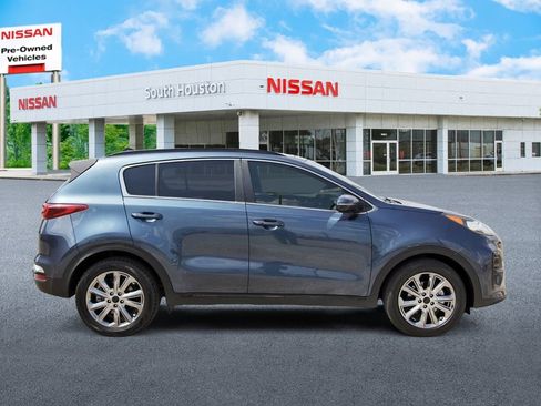 Used 2022 Kia Sportage Nightfall Edition w/ Nightfall Fwd Premium Package image 5