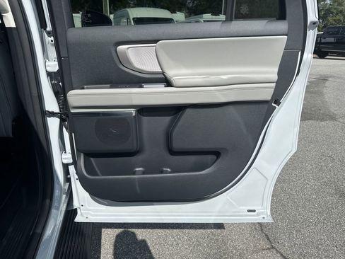 New 2025 Ford Expedition Max Active image 39