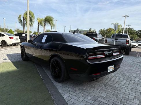 Used 2023 Dodge Challenger SRT Hellcat w/ Driver Convenience Group image 3