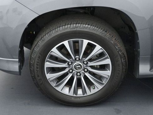 Used 2023 Lexus GX 460 Luxury AWD/4WD image 33