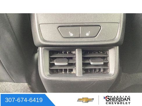 Used 2025 Chevrolet Equinox ACTIV w/ Convenience Package III AWD/4WD image 27