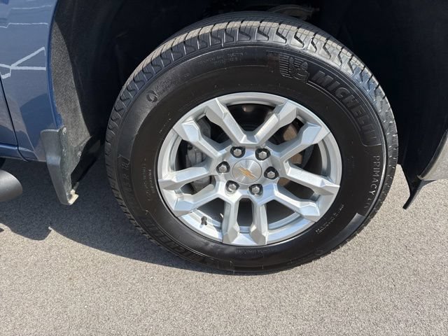 Used 2024 Chevrolet Silverado 1500 LT AWD/4WD image 13
