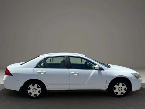 Used 2007 Honda Accord LX image 13