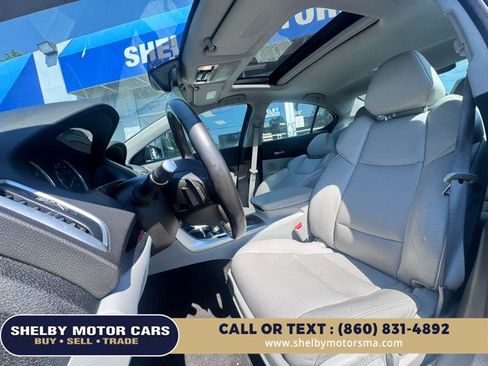 Used 2015 Acura TLX w/ Technology Package FWD image 10