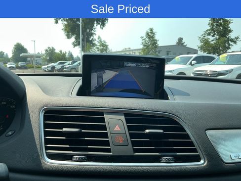 Used 2018 Audi Q3 2.0T Premium Plus w/ Premium Plus Package AWD/4WD image 16