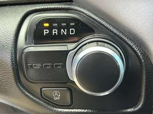 Used 2020 RAM 1500 Big Horn RWD image 26