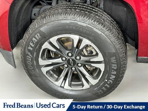 Used 2021 Chevrolet Colorado Z71 AWD/4WD image 21