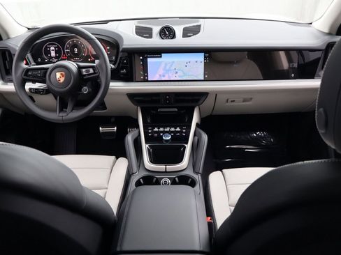 New 2026 Porsche Cayenne S AWD/4WD image 21