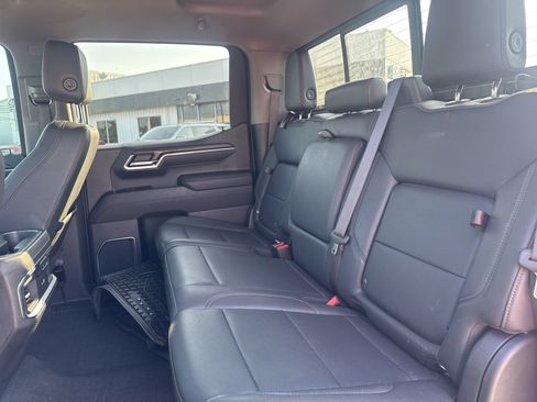 Used 2023 GMC Sierra 1500 SLT w/ SLT Premium Plus Package RWD image 8
