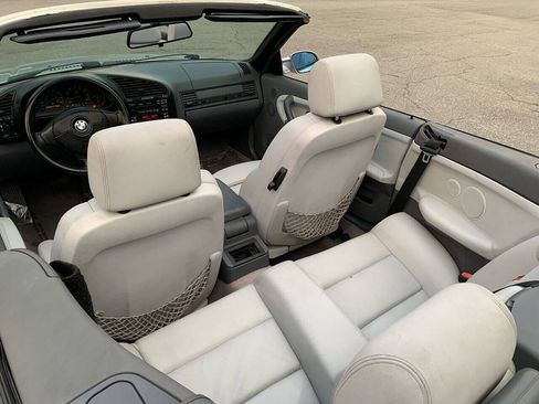 Used 1999 BMW M3 Convertible RWD image 21
