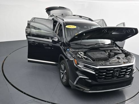 Used 2023 Honda Pilot Touring image 42