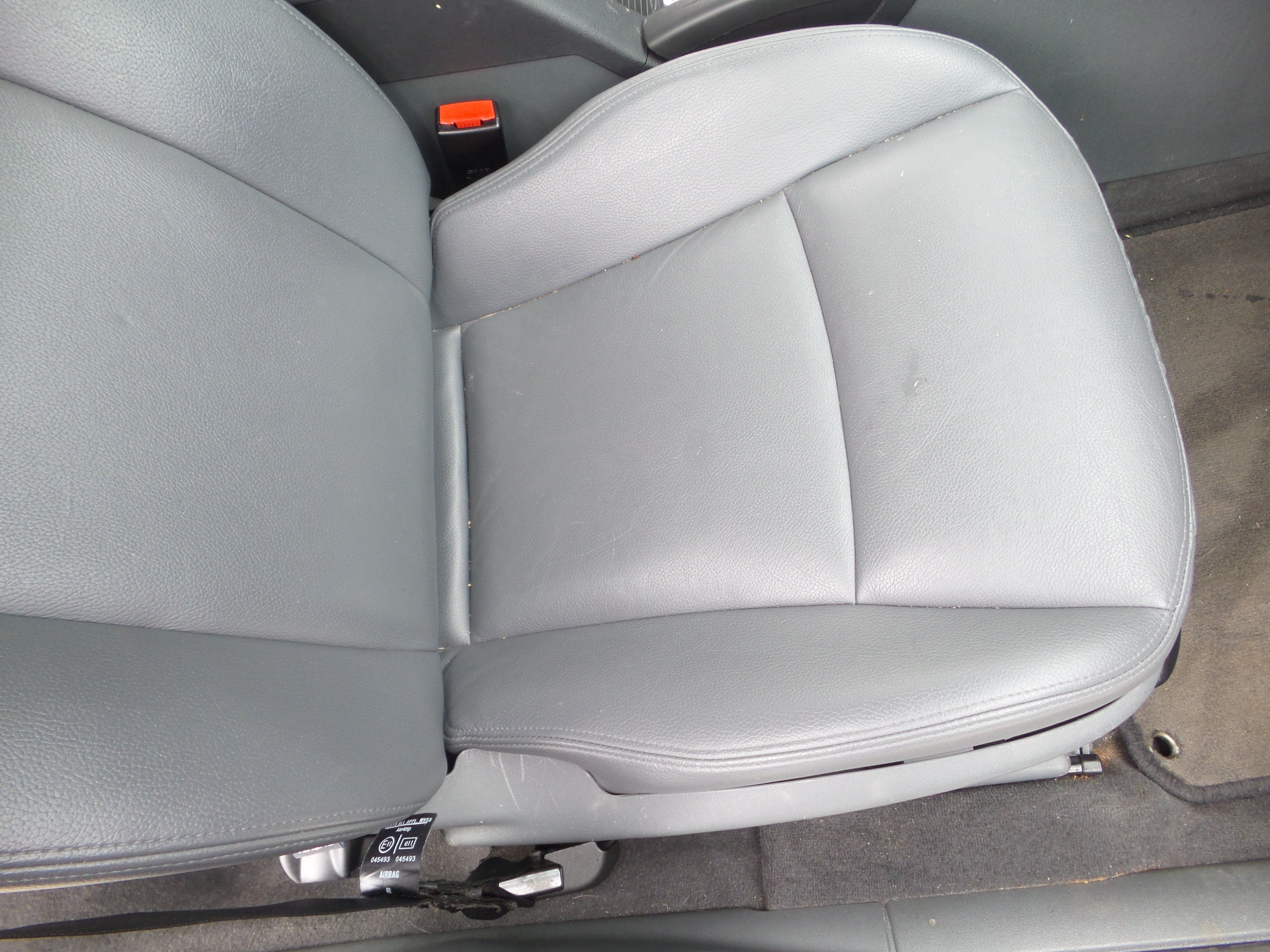 Used 2007 Saab 9-3 2.0T FWD image 32
