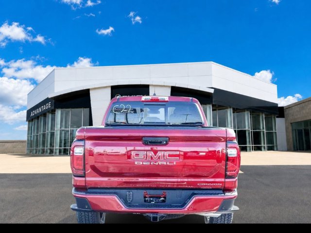 New 2026 GMC Canyon Denali AWD/4WD image 8