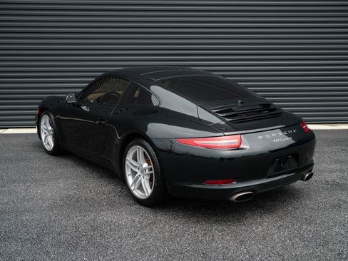 Used 2013 Porsche 911 GT3 RS image 3