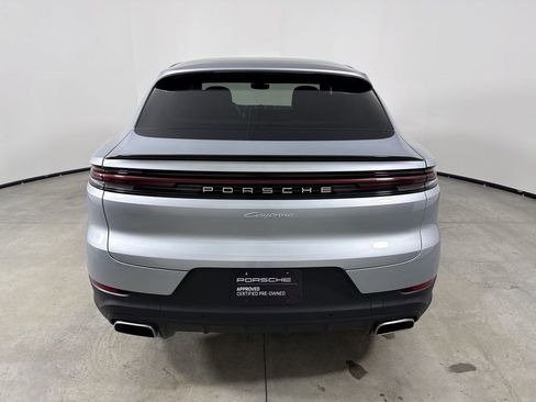 Certified 2025 Porsche Cayenne image 6