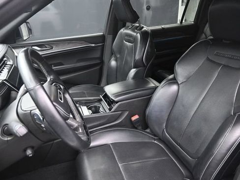 Used 2021 Jeep Grand Cherokee L Overland w/ Advanced Protech Group III AWD/4WD image 21
