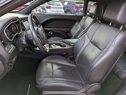 Used 2015 Dodge Challenger SXT Plus RWD image 14