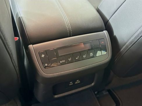 Certified 2023 Nissan Pathfinder SL w/ Lighting Package (N92) image 26