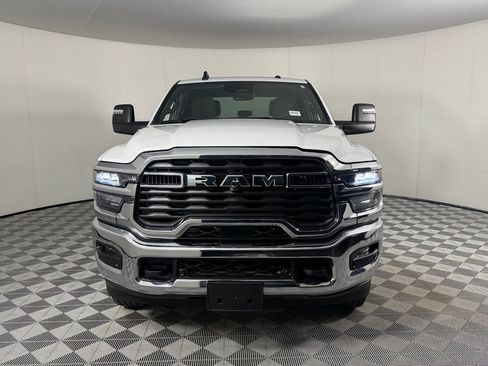 Certified 2025 RAM 2500 Big Horn AWD/4WD image 10