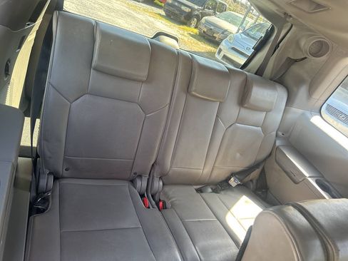 Used 2011 Honda Pilot Touring image 16