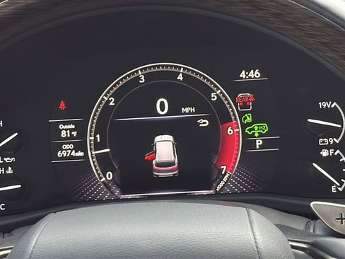 Used 2024 Lexus LX 600 4WD w/ Ultra Luxury Package image 23