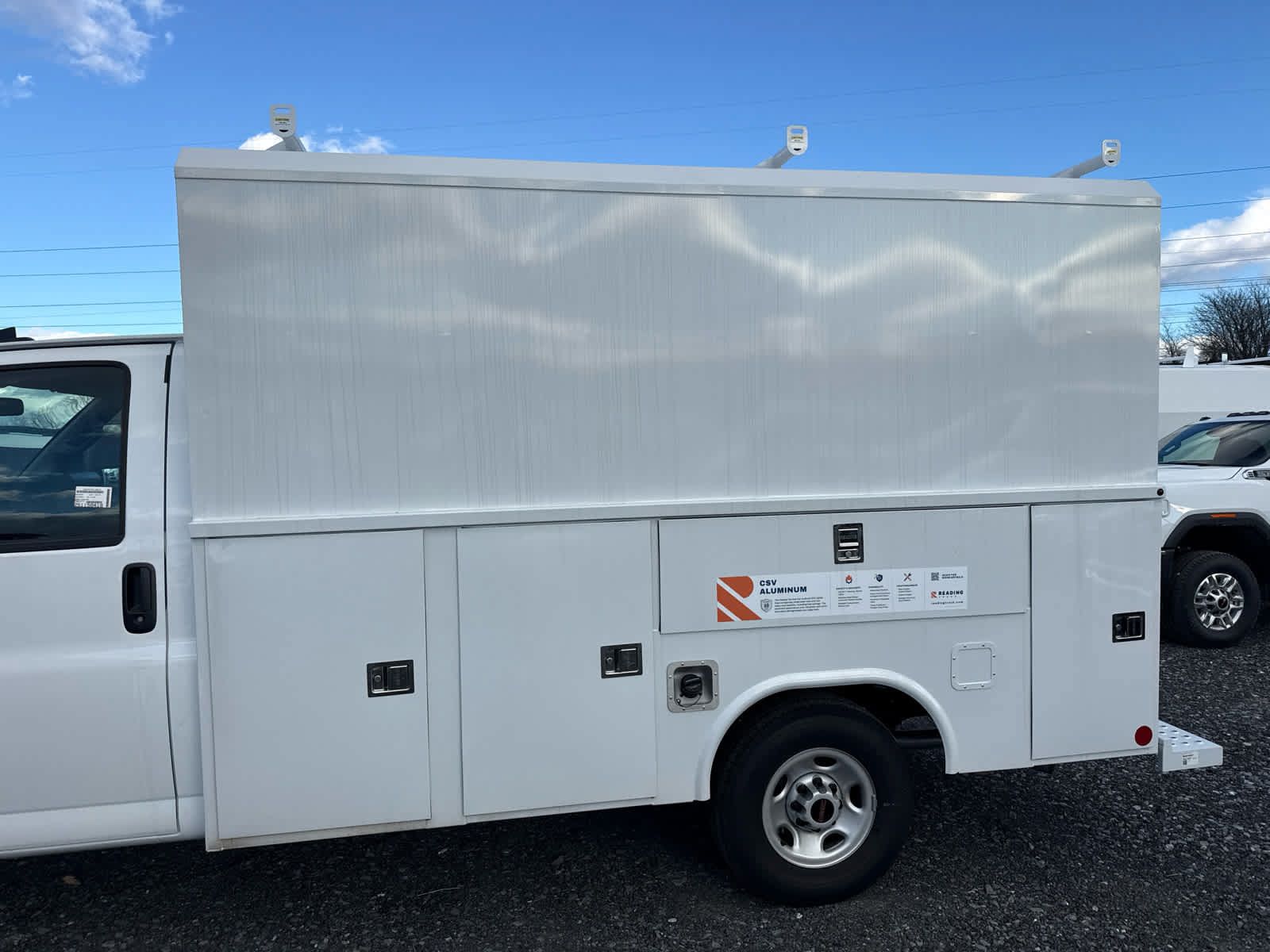 New 2025 GMC Savana 3500 w/ Power Convenience Package RWD image 3