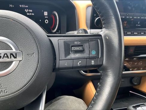 Used 2021 Nissan Rogue Platinum FWD image 19