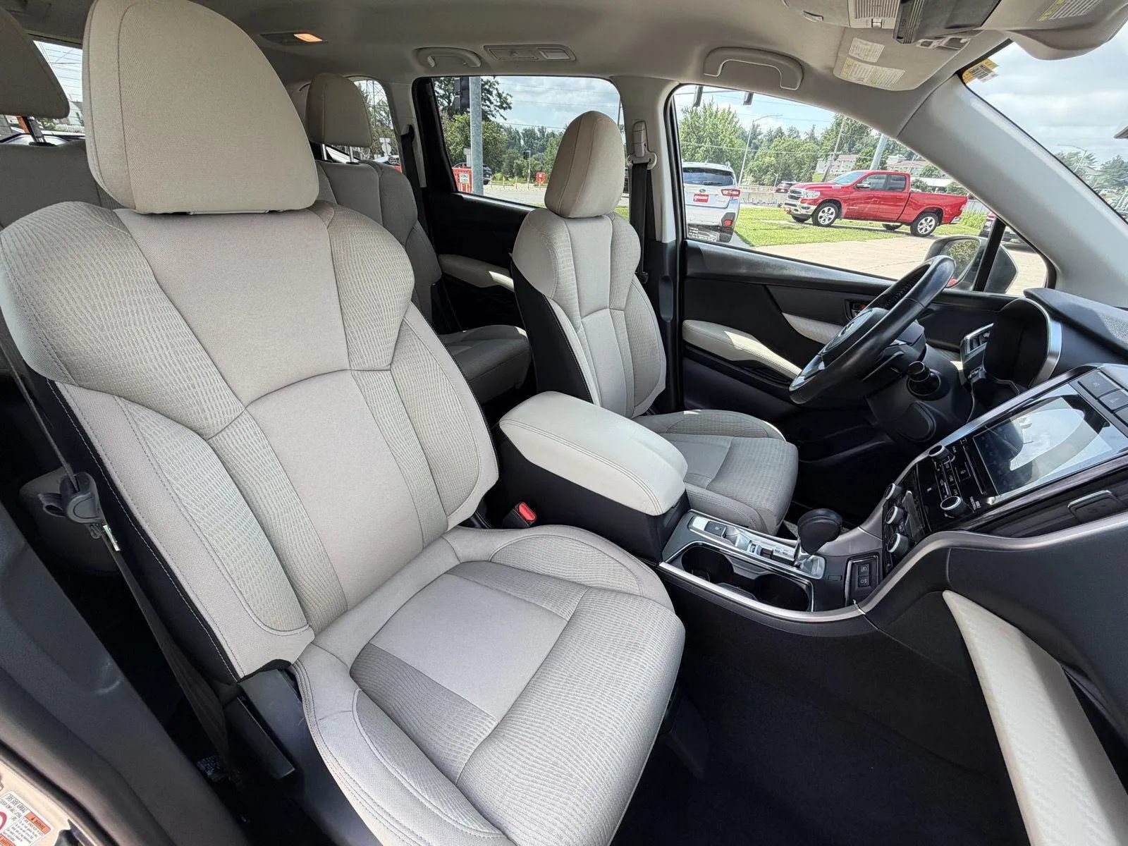 Used 2019 Subaru Ascent Premium AWD/4WD image 15