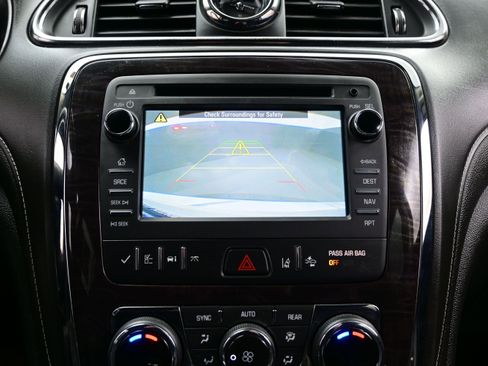 Used 2017 Buick Enclave Premium AWD/4WD image 18