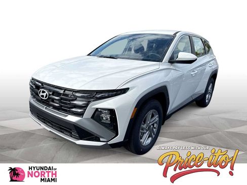 Used 2026 Hyundai Tucson SE FWD image 1