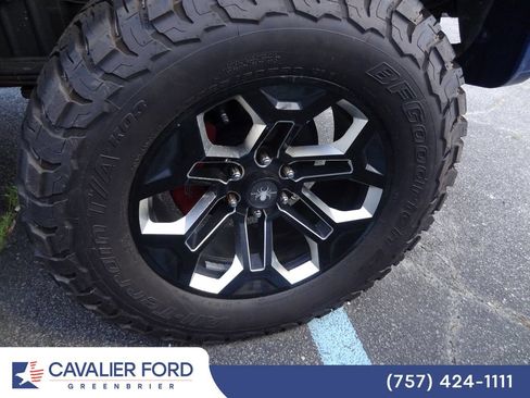 Used 2017 GMC Sierra 1500 SLT AWD/4WD image 7