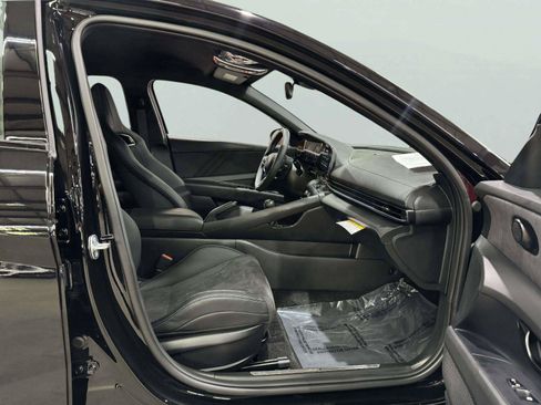 Used 2026 Hyundai Elantra N FWD image 32
