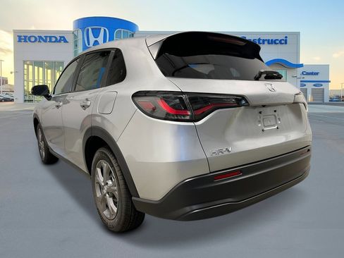 Used 2026 Honda HR-V LX image 5