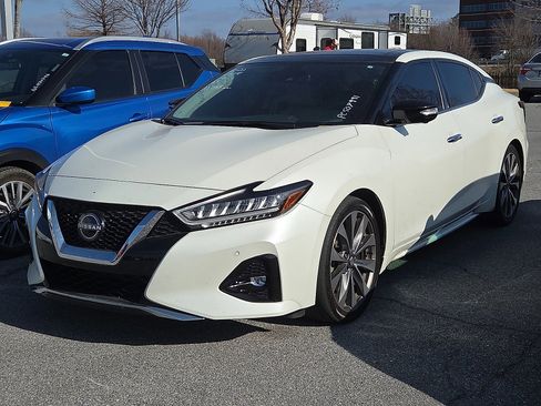 Used 2023 Nissan Maxima Platinum w/ Sport Mat Group image 2