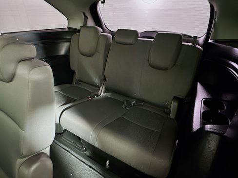 Used 2018 Honda Odyssey EX image 27