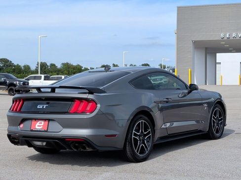 Used 2021 Ford Mustang GT RWD image 8