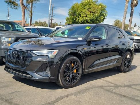 Used 2023 Audi e-tron Chronos AWD/4WD image 30