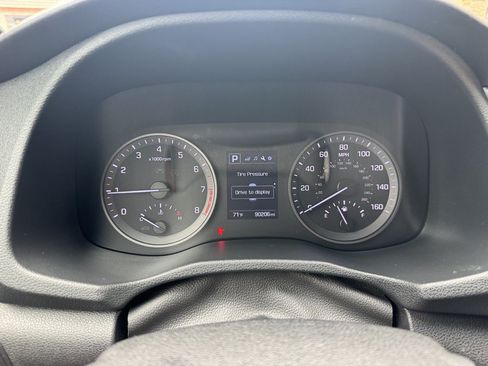 Used 2018 Hyundai Tucson SE FWD image 11