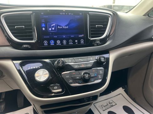 Used 2017 Chrysler Pacifica Touring Plus w/ Tire & Wheel Group image 23