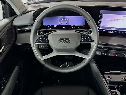 New 2026 Audi Q3 quattro 2.0T AWD/4WD image 5