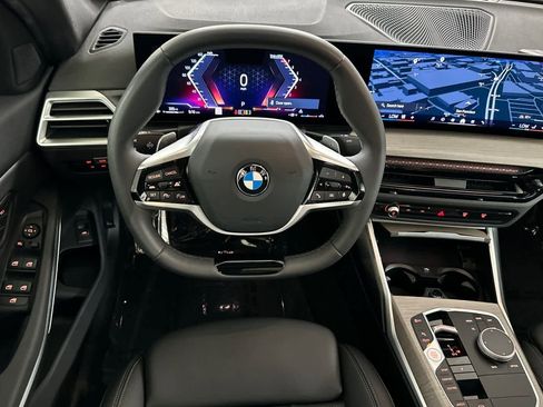 Used 2025 BMW 330i Sedan image 14