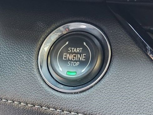Certified 2025 Buick Enclave Sport Touring FWD image 14