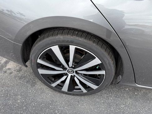 Used 2022 Nissan Altima 2.5 SR image 10