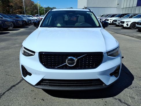 New 2026 Volvo XC40 B5 Plus w/ Protection Package Premier AWD/4WD image 8