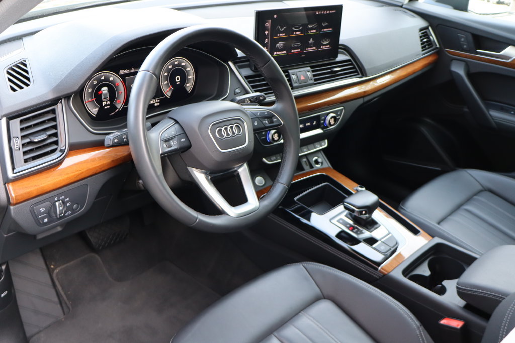 Used 2024 Audi Q5 2.0T Premium Plus w/ Premium Plus Package AWD/4WD image 5