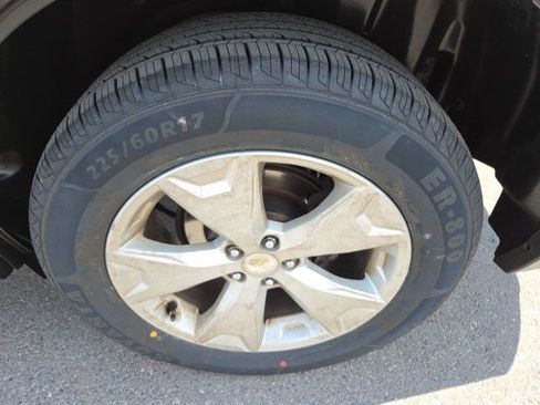 Used 2015 Subaru Forester 2.5i w/ Alloy Wheel Package AWD/4WD image 24